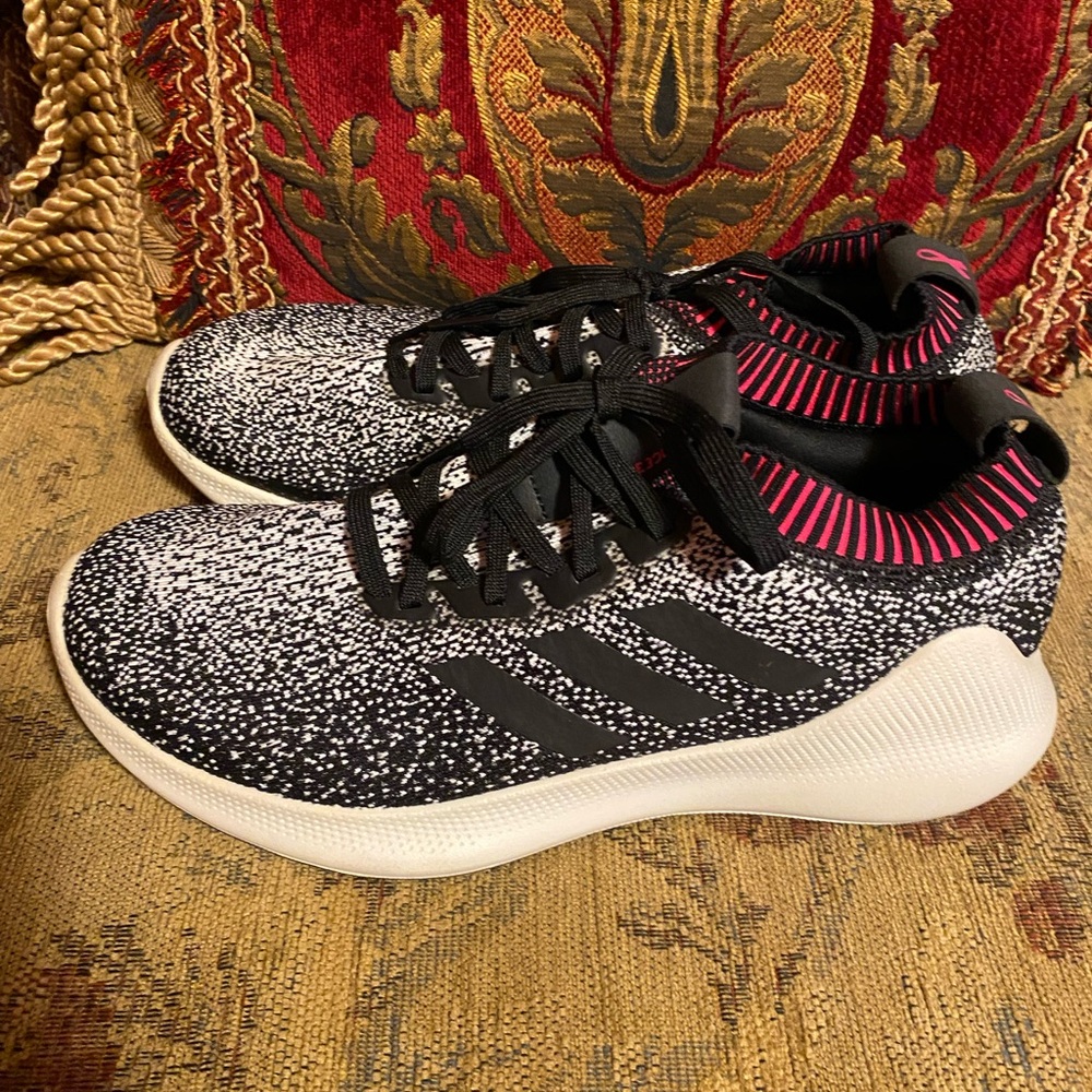 ADIDAS Purebounce Running Shoes Breast Cancer Black
Pink 9.5